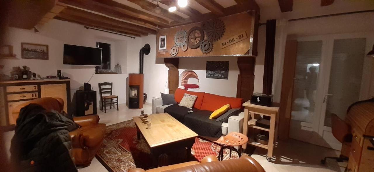 Le Doux Refuge Berceen Au Calme De Sa Campagne Pres Circuit Mans Sud, Grand Lit Avec Berceau Et Possibilite Lit Pliant En Rajout Marigne-Laille Bagian luar foto